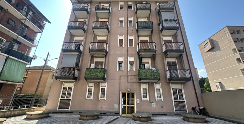AMPIO MONOLOCALE CON CUCINA ABITABILE