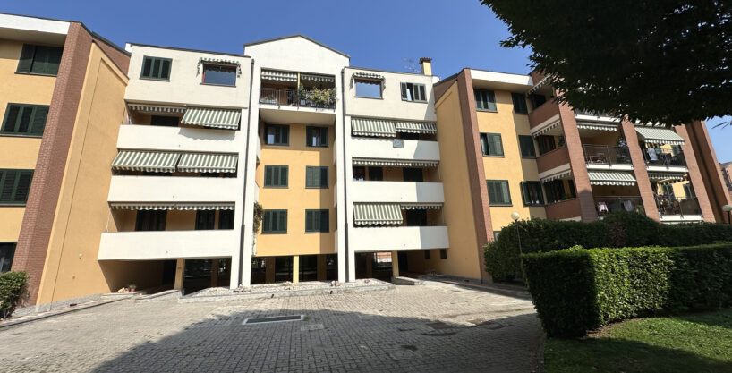 BELLISSIMO 3 LOCALI ULTIMO PIANO IN CLASSE A